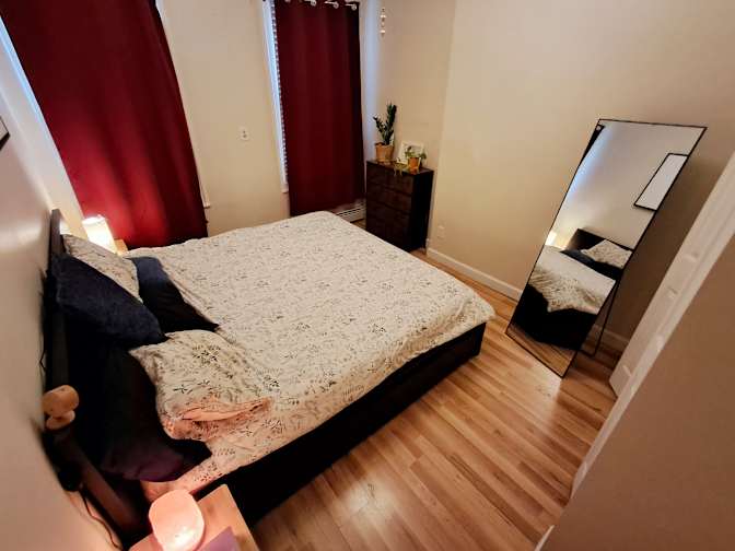 Nuria's room
