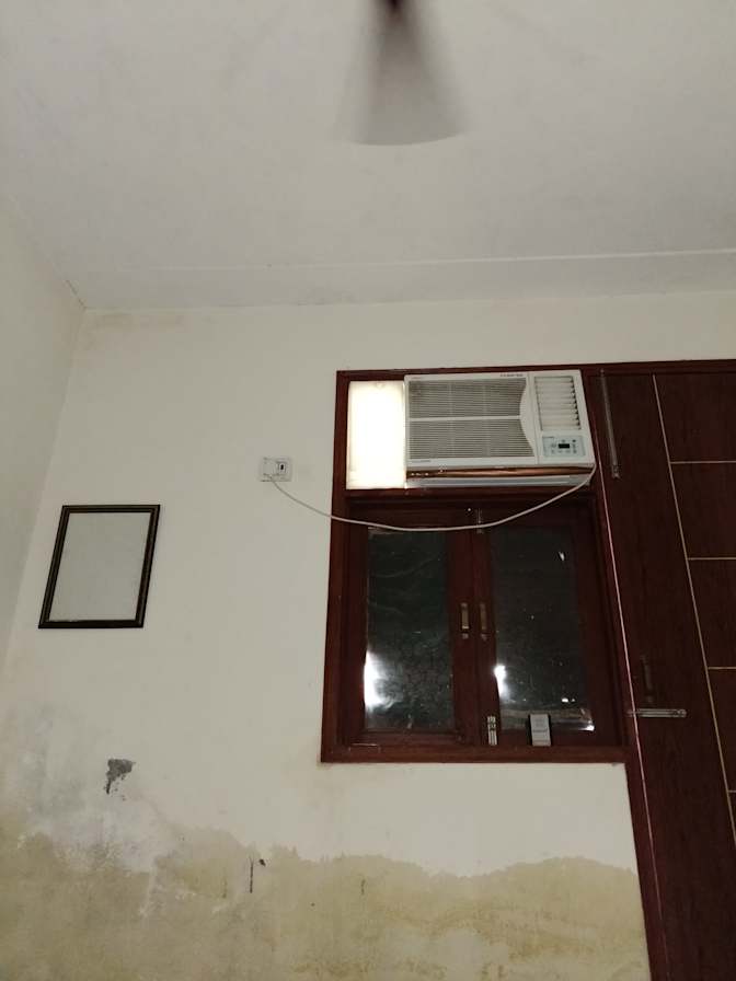 Faisal's room