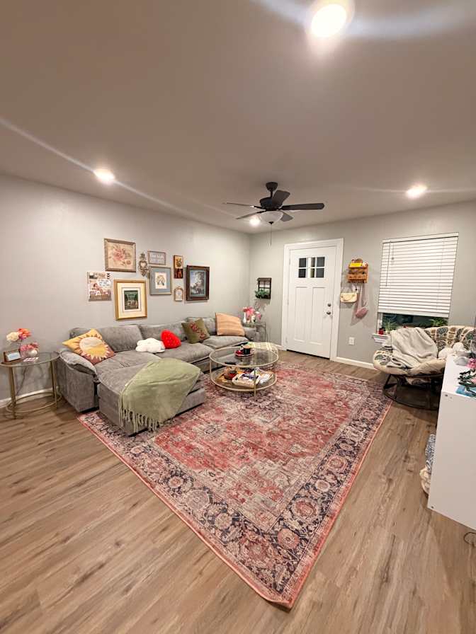 Allie Campbell's room