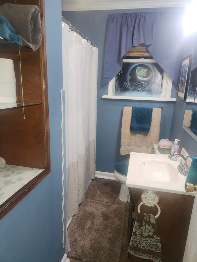 Valinda's room