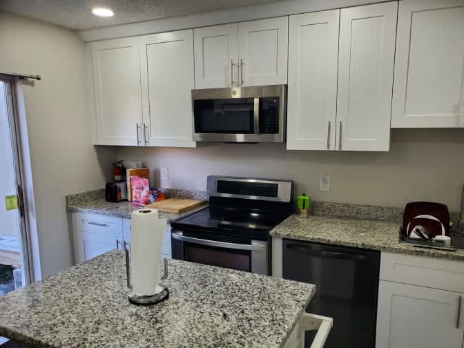 Jason Bryan, Realtor's room