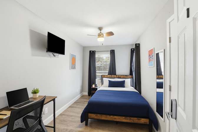 PadSplit's room