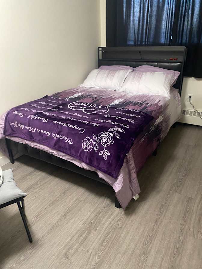 Lisa's room