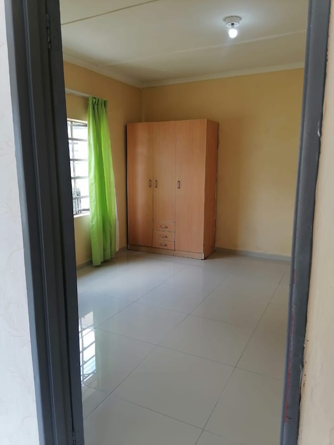 Andile's room