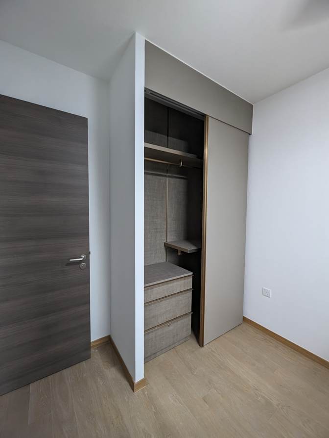 Houteng's room