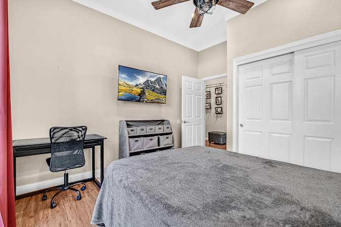 Steve's room