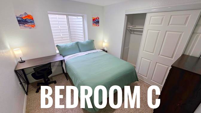 HomeCrew's room