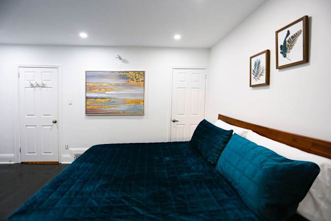 farnaz hosseini's room