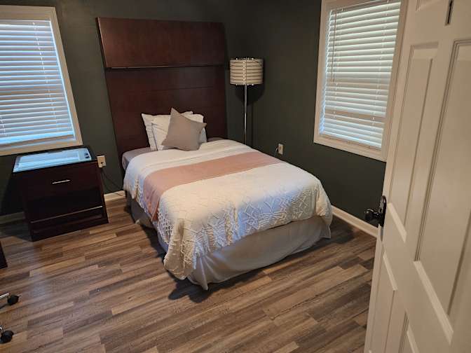 CL&C Property Management and Consulting's room