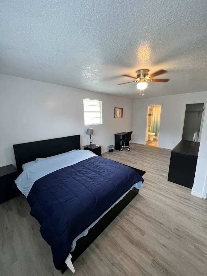 PadSplit's room