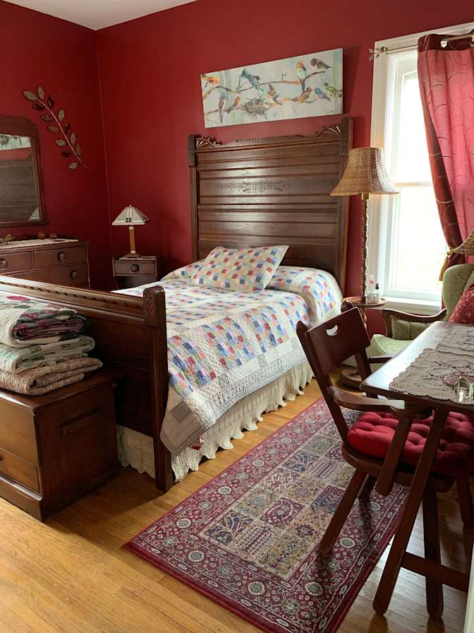 Lesley's room