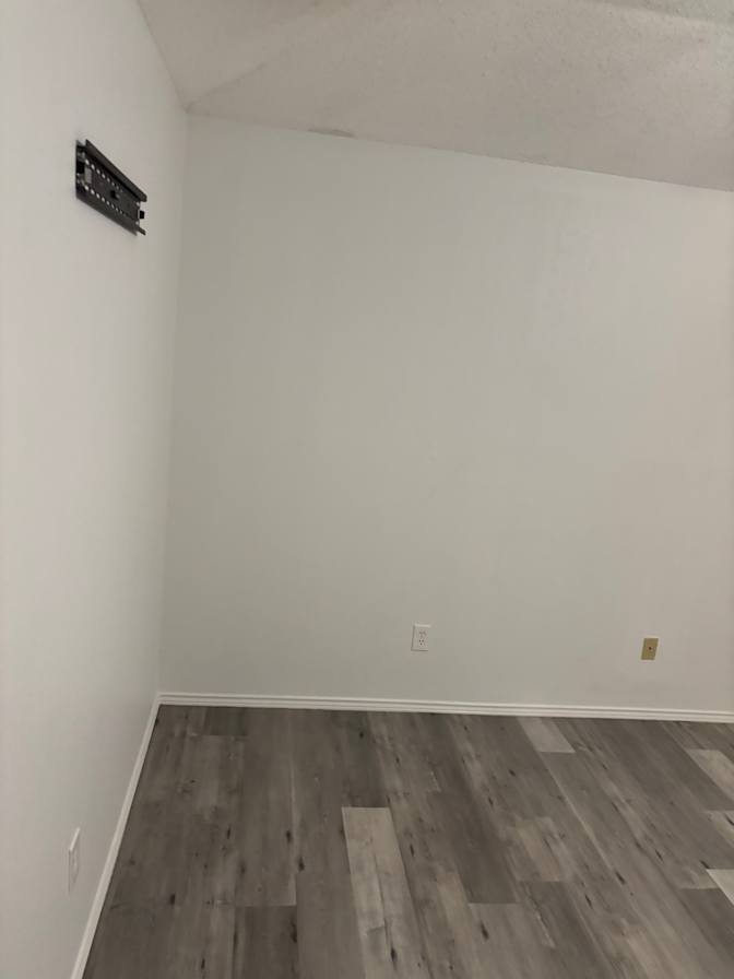 Kenneth's room