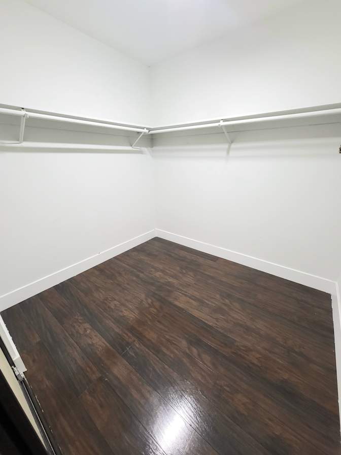 Glen's room