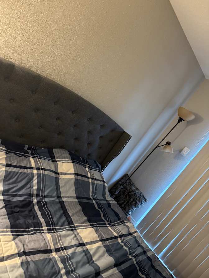 Iana Skomorokhova's room