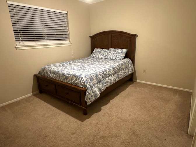 Chinda's room