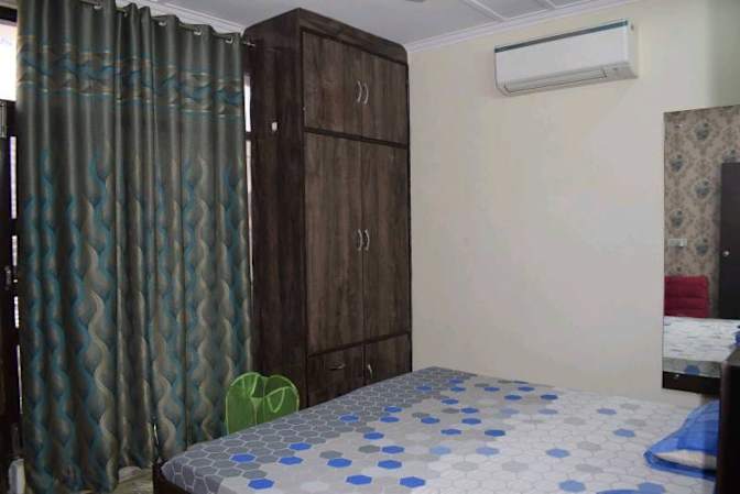 Archika's room