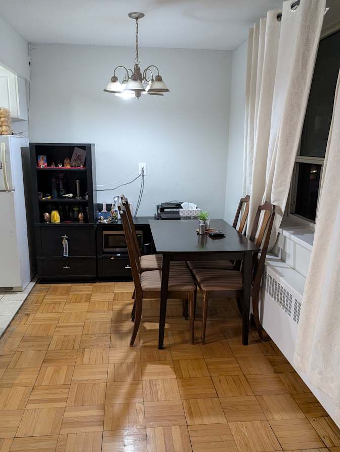 Gaurao's room