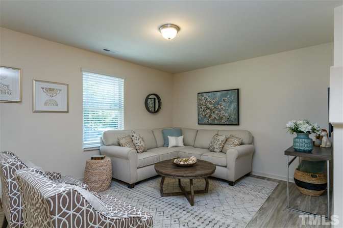 Alcove Rooms's room