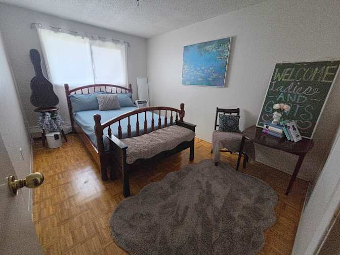 Flo Gorospe's room