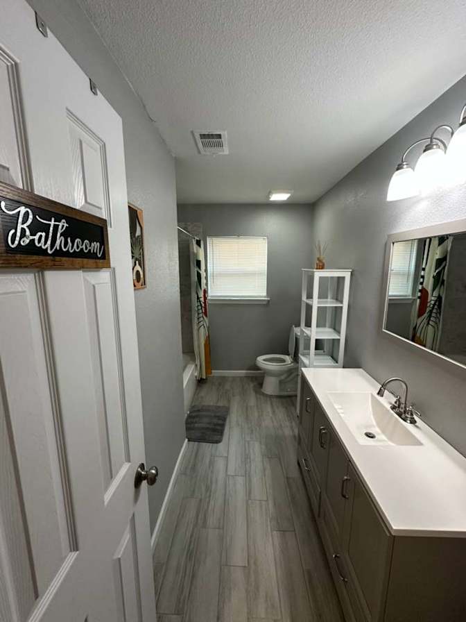 Valentina's room