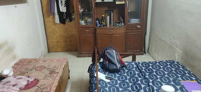 Umar Mohammadrafik Shaikh's room