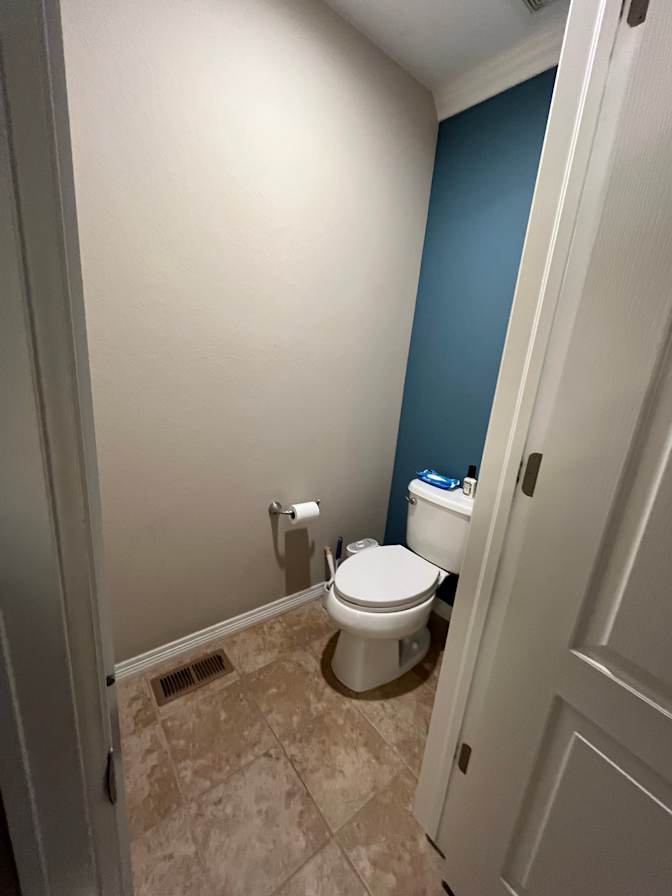 Tate's room