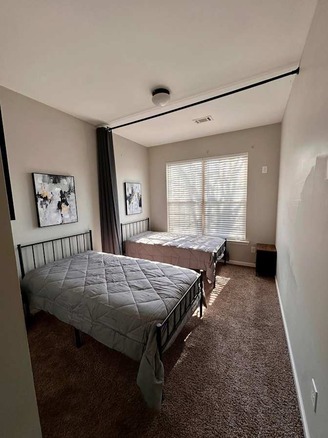 Alexis's room