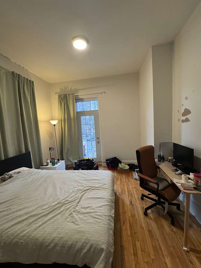 Robert's room