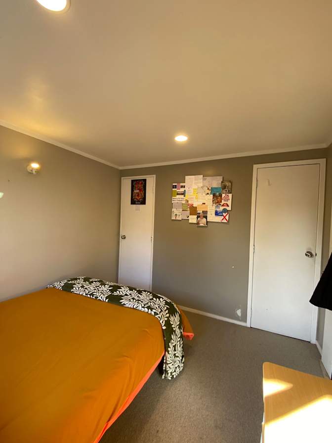 Sam Hanson-Chong's room