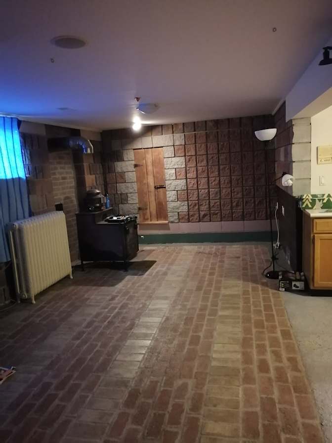 Ted arsenault's room