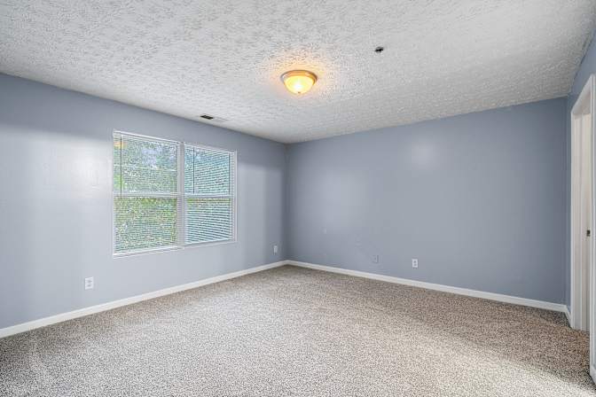 Alcove Rooms's room