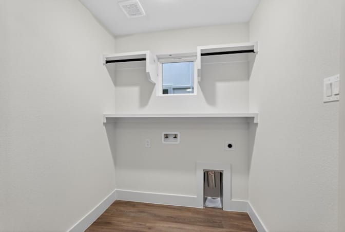 sam's room