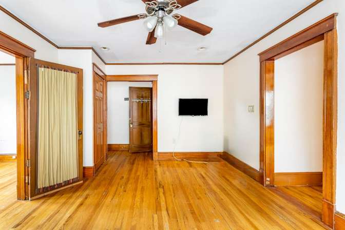 Sam June's room