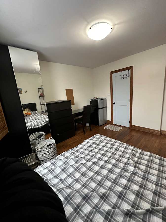 Gloria's room
