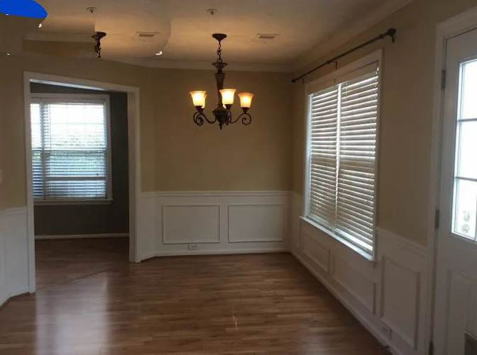Alcove Rooms's room