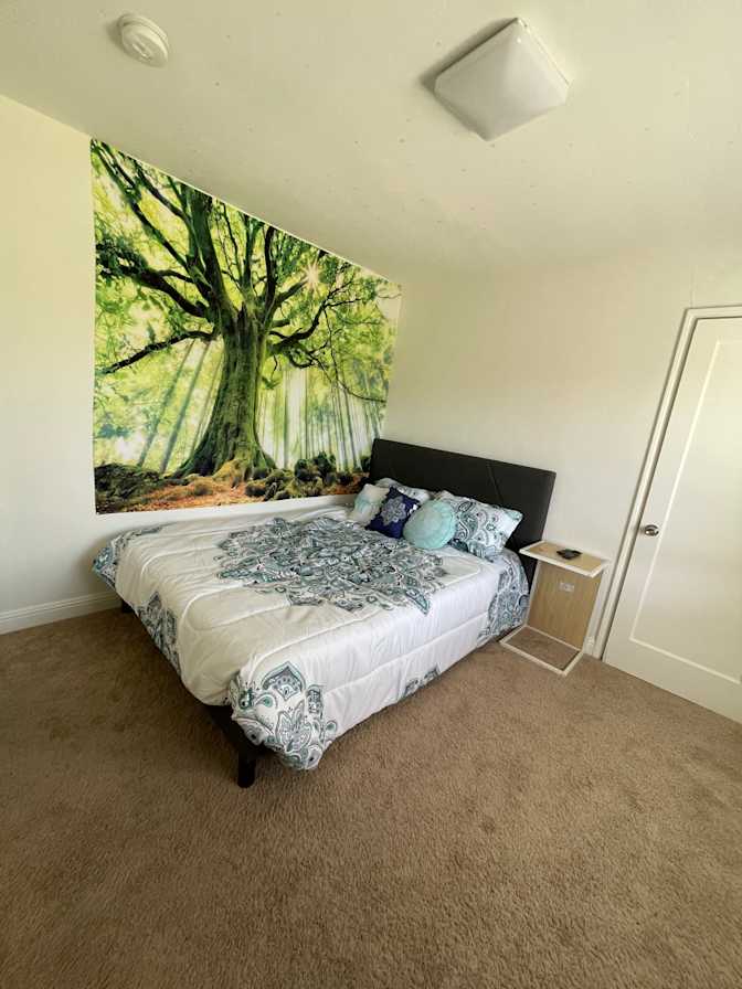 Phyo's room