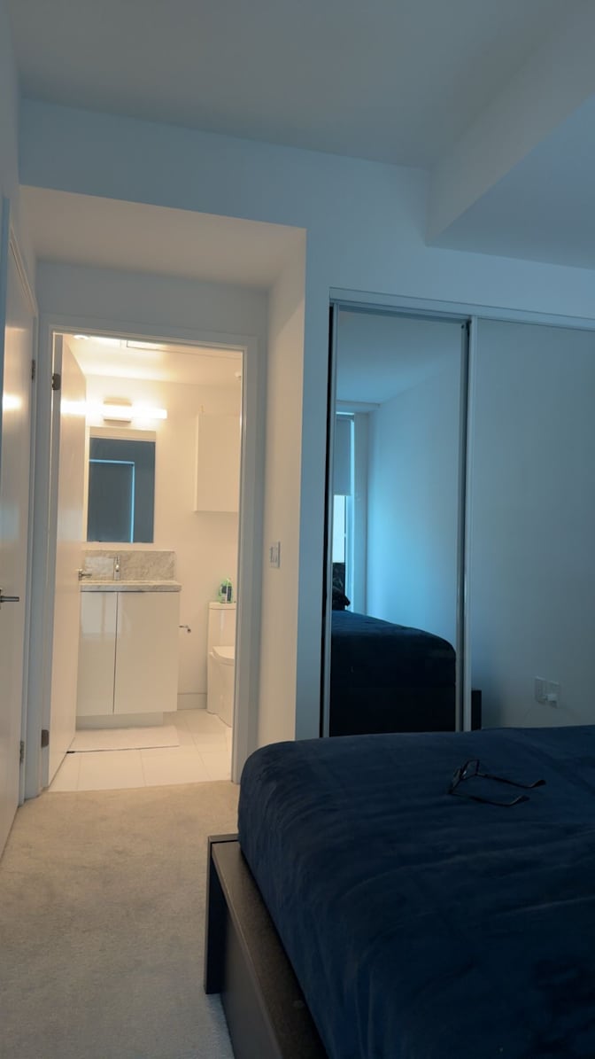 Clifford's room