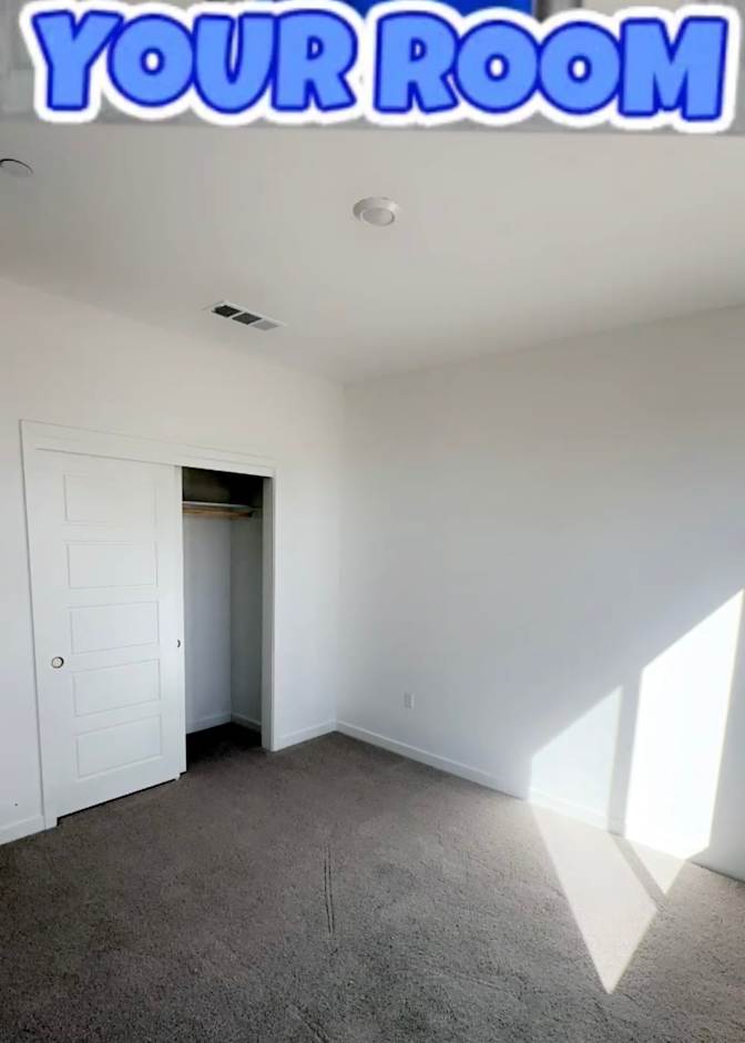 Lan's room