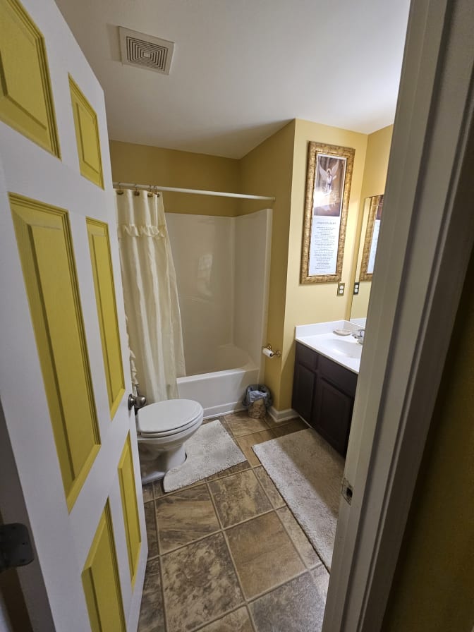 CL&C Property Management and Consulting's room