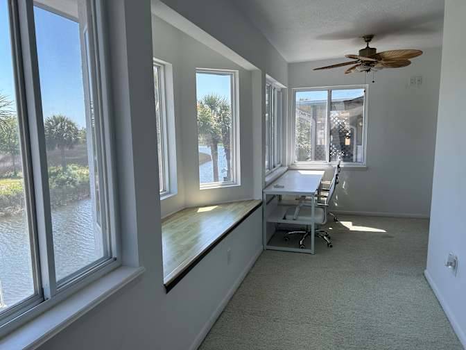 JW Consulting's room