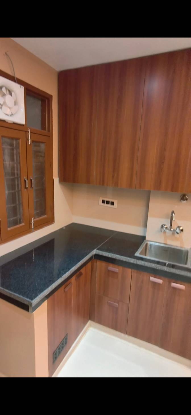 Vineet Kumar's room