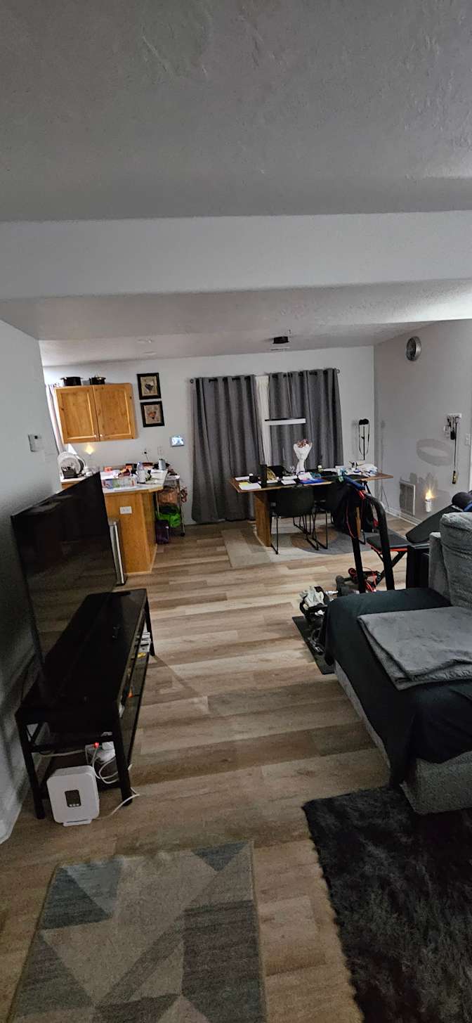 Dennis's room