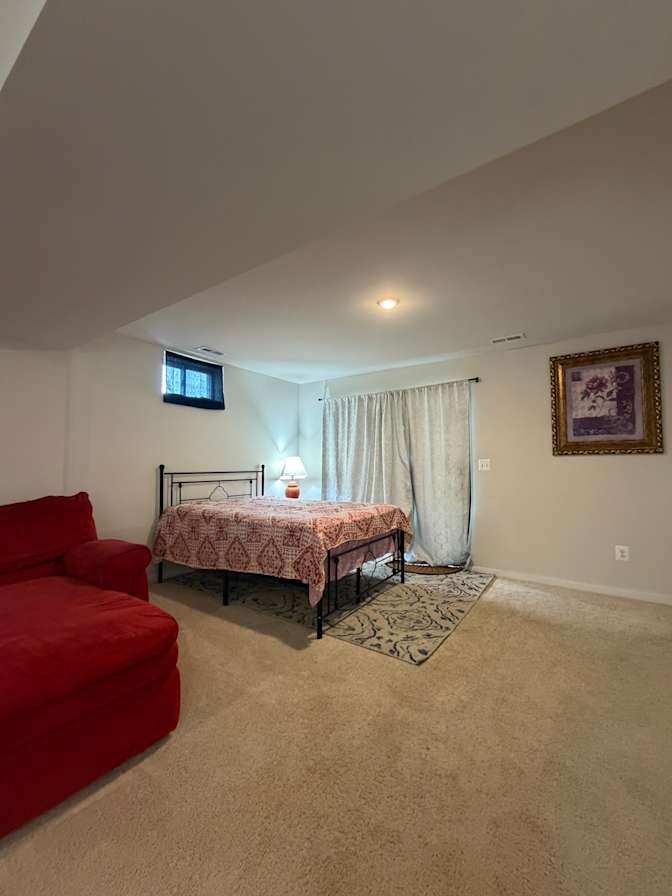 Mona's room