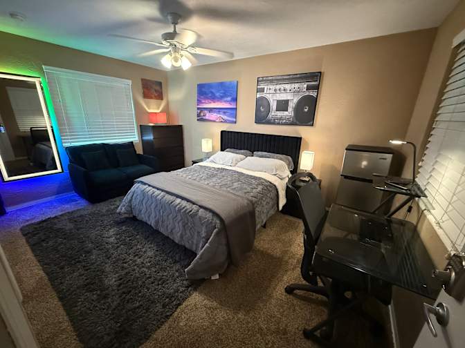 Julian Guerrero's room