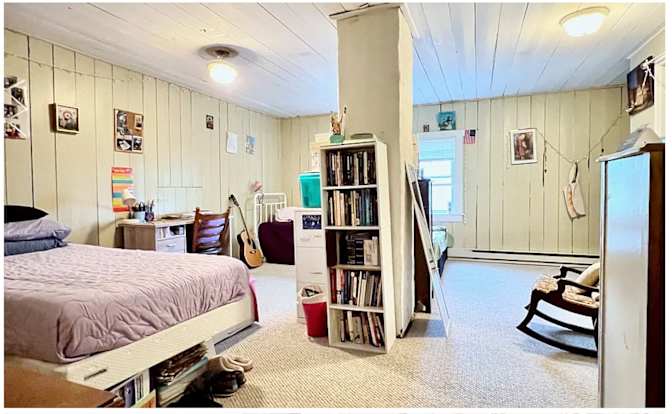 Alex O'Brien's room