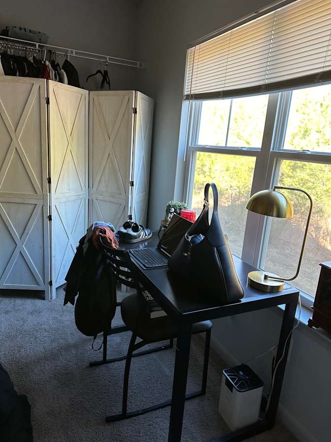 Naomi's room