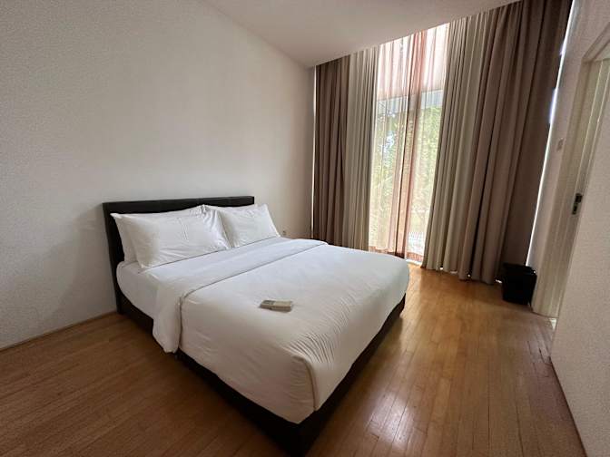 VVA EI's room