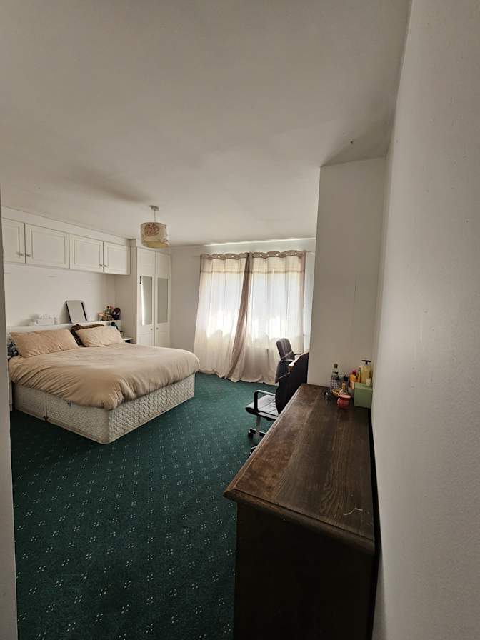 Vedika KULKARNI's room