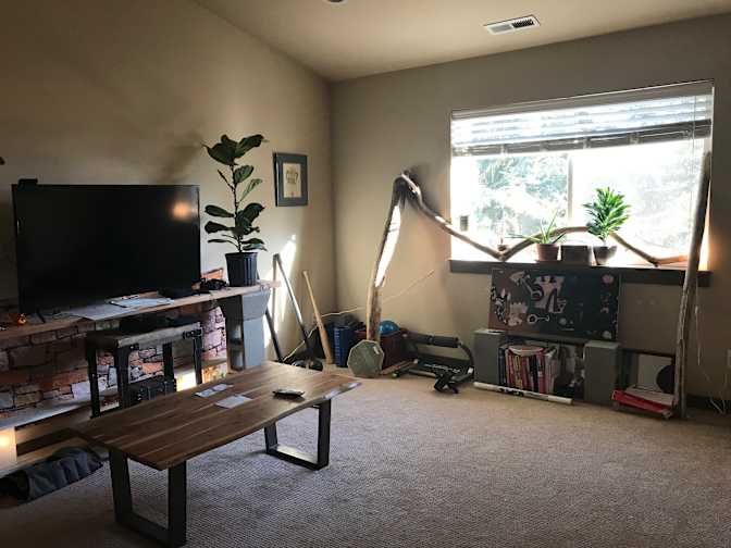 Tam's room