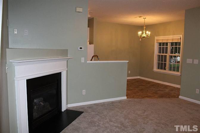 Alcove Rooms's room